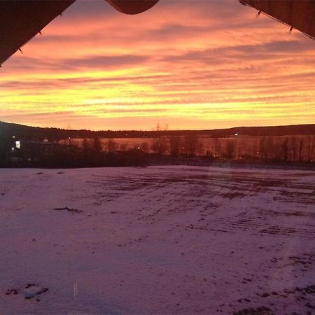 Cariboo Log Guest House Lac La Hache Екстер'єр фото